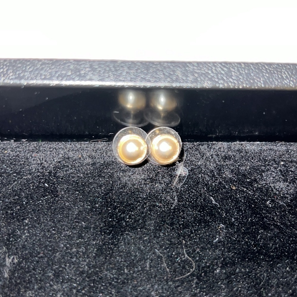 Jewelry Bundle. 11 pairs of earrings from various companies. All in EUC-GUC! - Picture 11 of 12